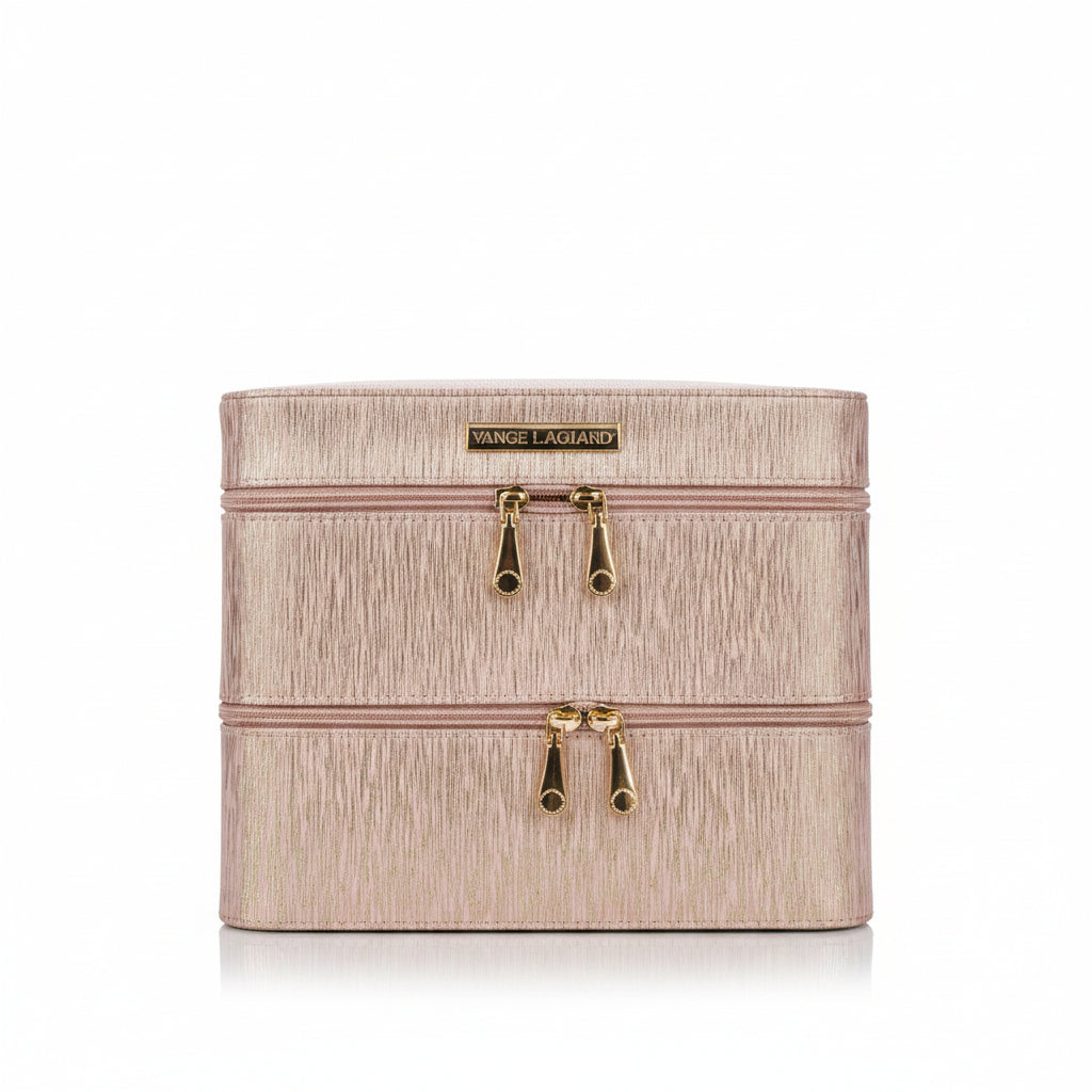 Cosmetic Case has two compartment
